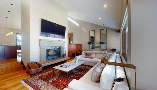 Four bedroom holiday home 