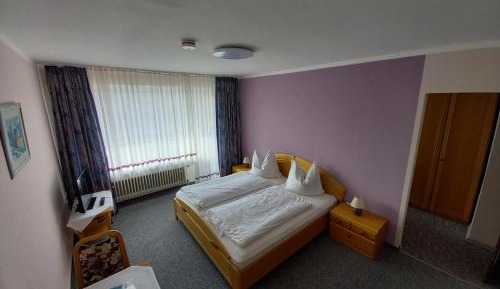 Economy Quadruple Room