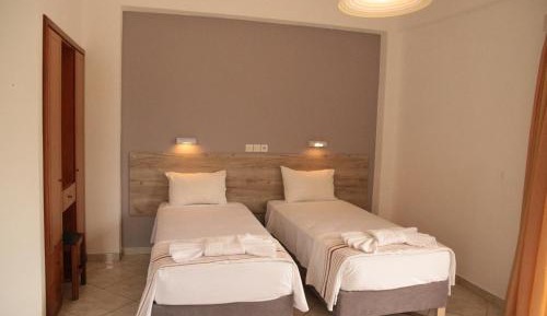 Triple Room with Private Bathroom