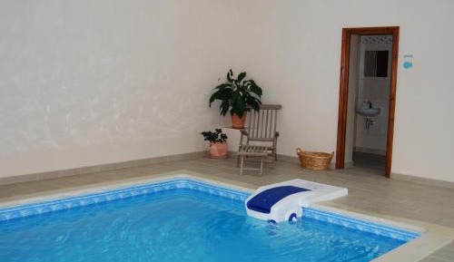 One-Bedroom Cottage