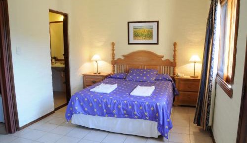 One-Bedroom Bungalow (2 Adults)