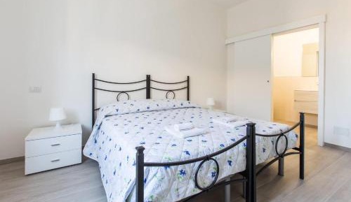 Double or Twin Room with Private Bathroom
