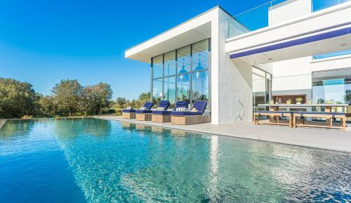 Villa with Private Pool