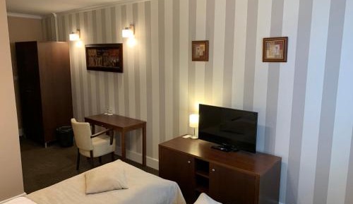 Twin Room with Private Bathroom
