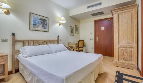 Comfort Quadruple Room