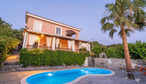 Four-Bedroom Villa