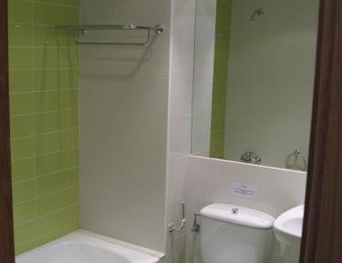 One-Bedroom Apartment (3 Adults + 1 Child)