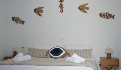 Studio (2 Adults)