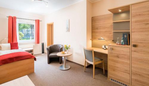 Deluxe Single Room