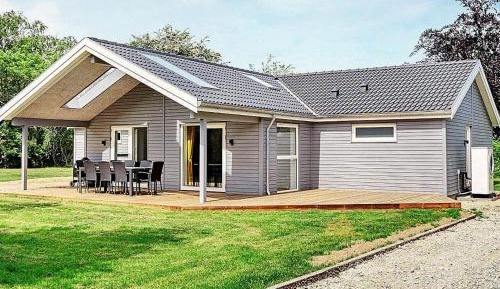 Four-Bedroom Holiday Home