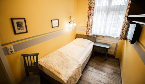 Single Room with Bathroom