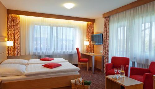 Comfort Twin Room