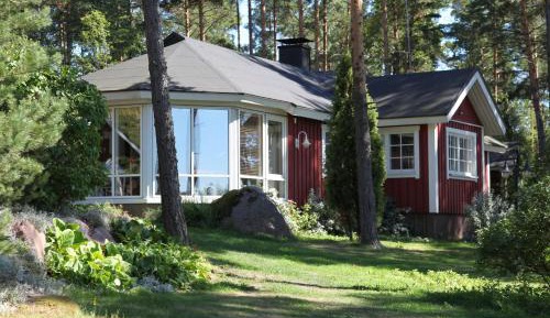 Four-Bedroom Villa with Sauna