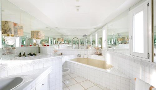 Deluxe Suite with Sea View