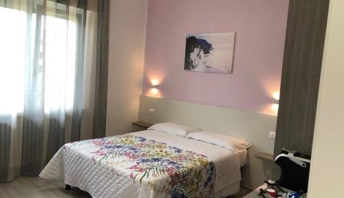 Deluxe Double Room with Extra Bed