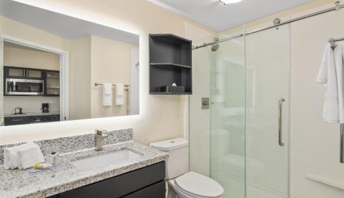 King Studio Suite