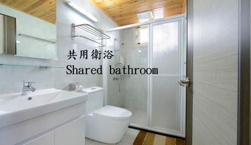 Standard Double Room with Shared Bathroom
