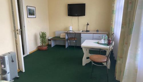 Large Double Room