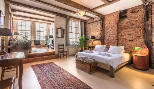 Deluxe Double Room with Shower