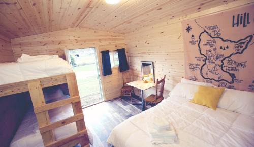 Economy Triple Room with Shared Bathroom