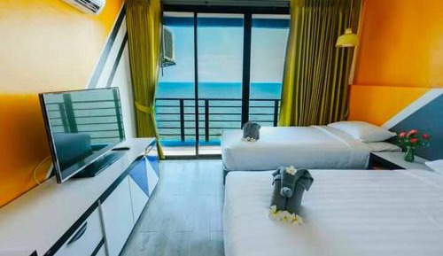 Standard Twin Room with Sea View