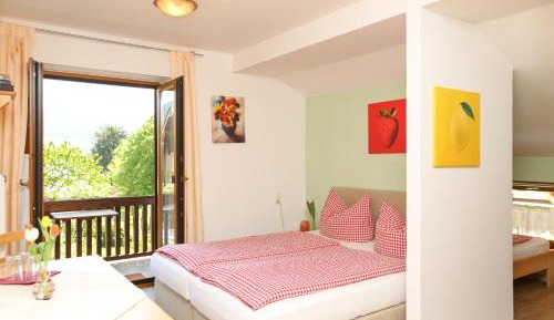 Triple Room with Balcony