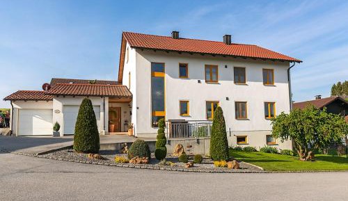 Apartment (2-3 Adults)