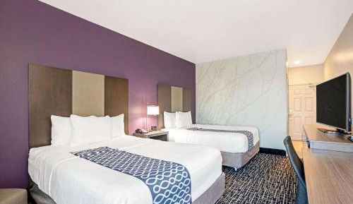 2 Queen Beds, Various Views, Non-Smoking