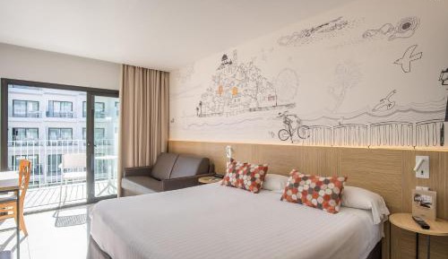 Premier Double Room with side Sea View