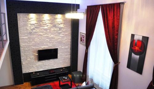 Duplex Deluxe Studio