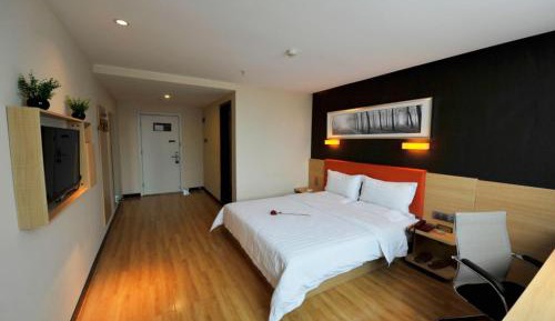 Superior Queen Room
