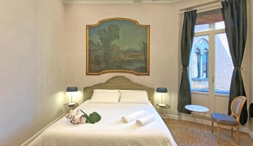 Double Room with Private External Bathroom