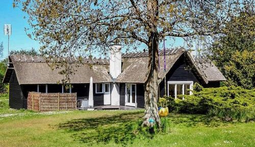 Four-Bedroom Holiday Home