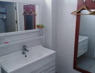 Double or Twin Room with Shower