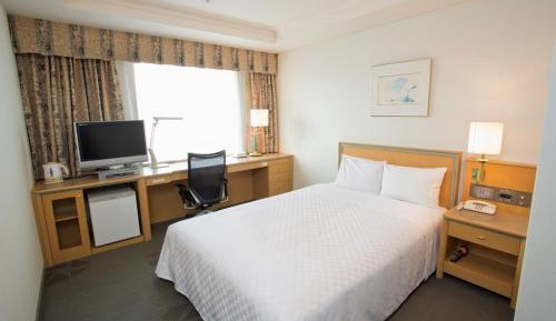 Superior Wide Single Room - Non-Smoking