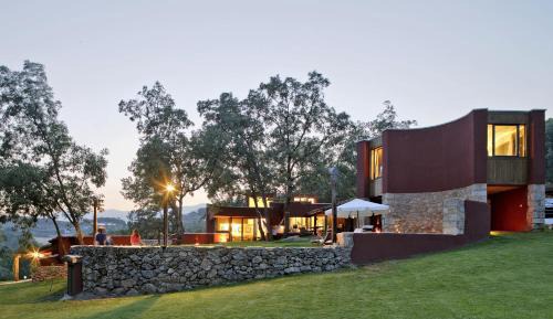 Six-Bedroom House