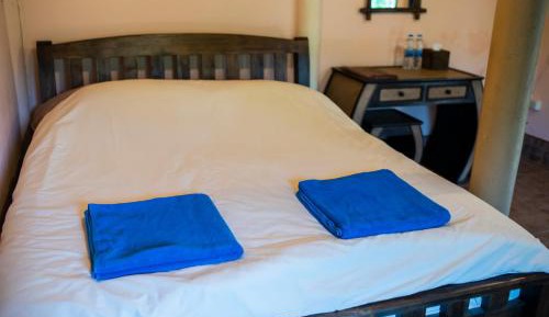Deluxe Double Room (2 Adults + 1 Child)