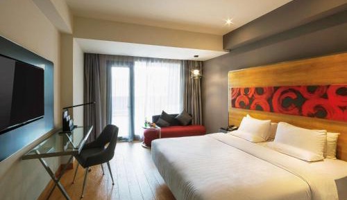 Deluxe Double Room with Balcony