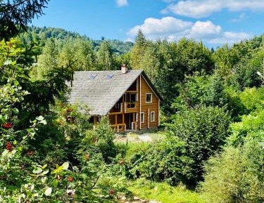 Three-Bedroom Holiday Home 