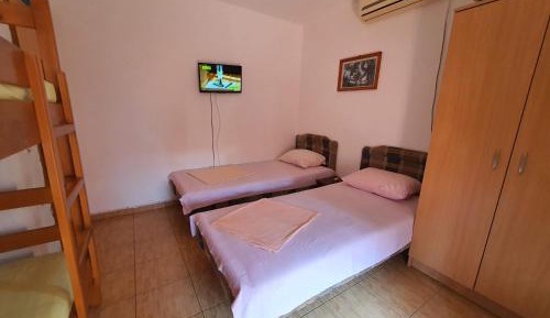 Studio with Terrace (4 Adults)