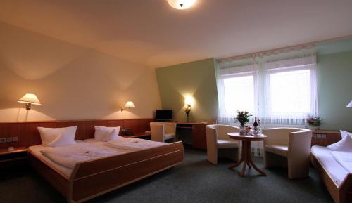 Comfort Triple Room