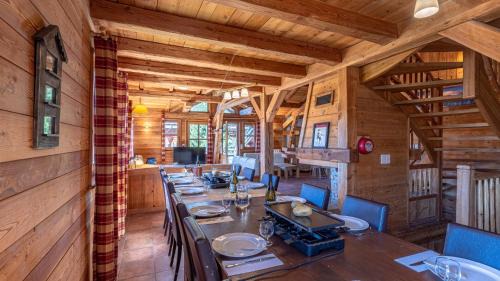 Eight-Bedroom Chalet (15 Adults)
