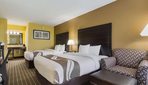 Queen Room with Two Queen Beds - Non-Smoking