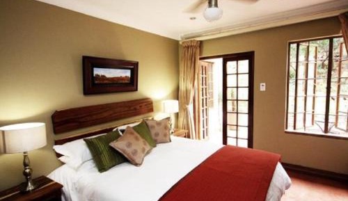 Comfort Queen Room