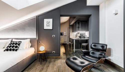 Queen Suite with Spa Bath