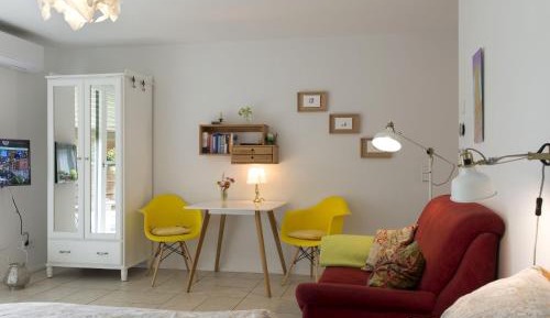 Apartment with Terrace