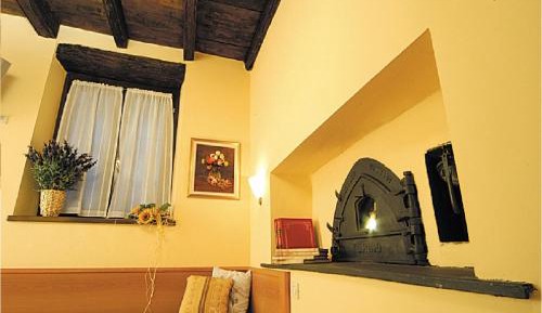 Single Room with Private Bathroom