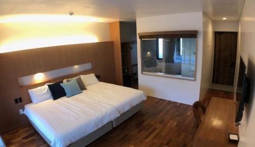 Twin Room with Pool View