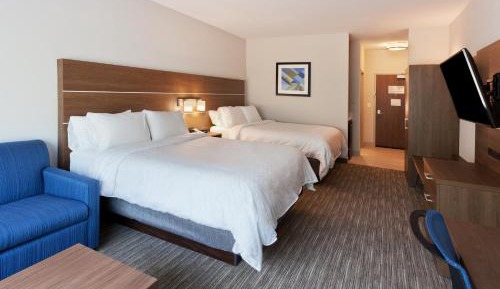 Suite with Two Queen Beds - Communications Access