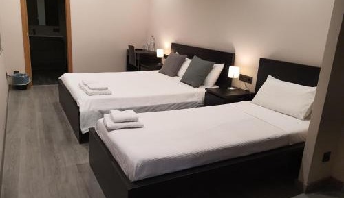 Triple Room with Private Bathroom